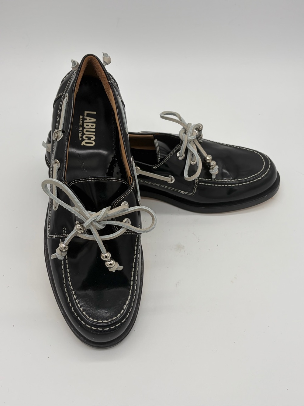 Labucq Black Patent Leather Boat Loafers with Light Gray Laces EU 39 US 9